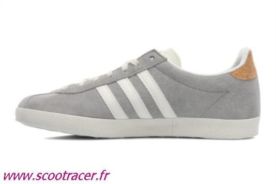 gazelle grise femme gazelle grise femme