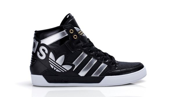 chaussure adidas homme montant