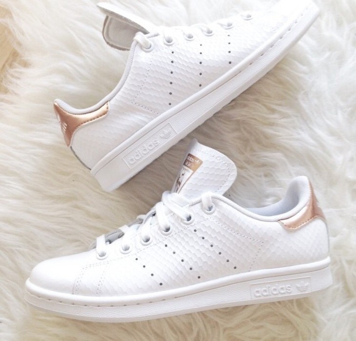 stan smith blanche croco