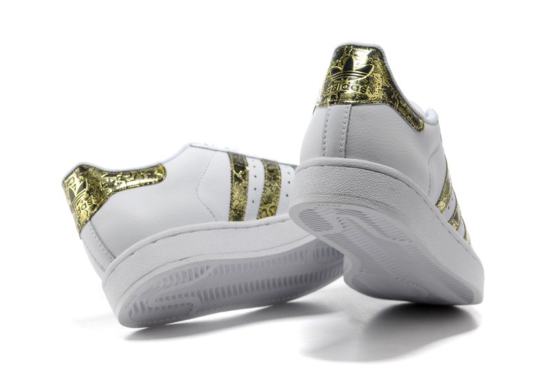 Chaussure Adidas Cher Femme Basse Pas cFK1TJl3