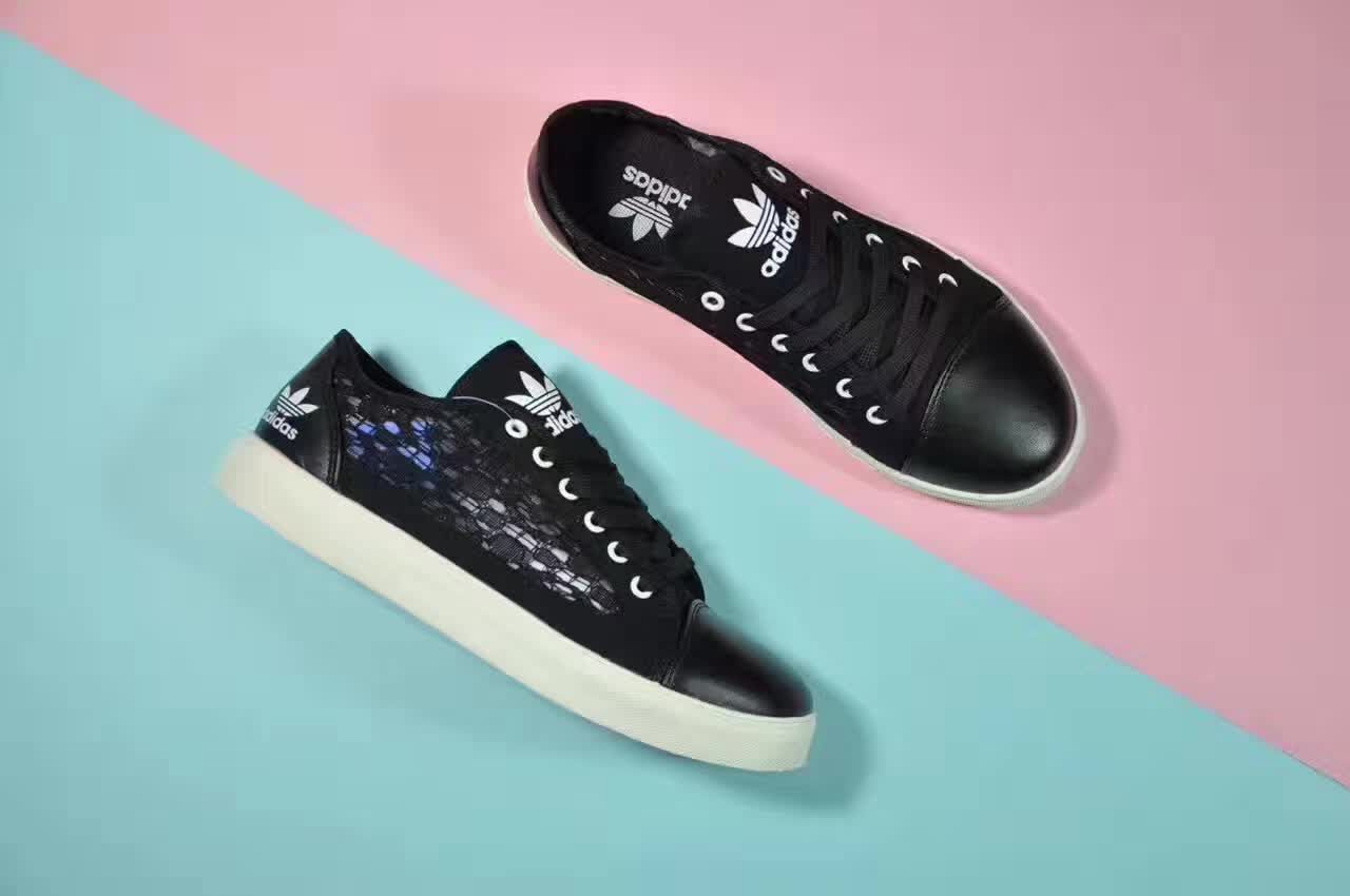 chaussure adidas dentelle