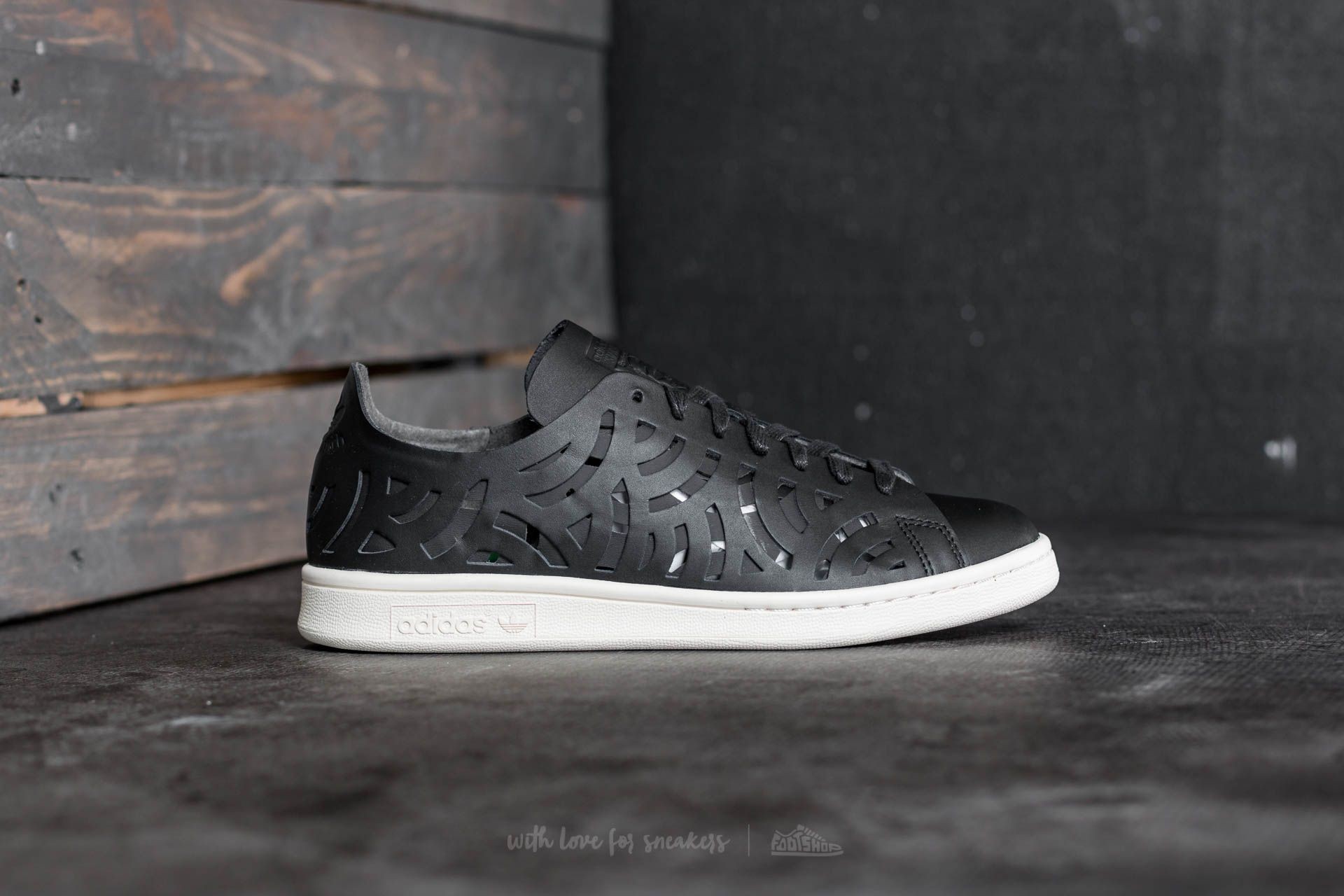 adidas stan smith cutout